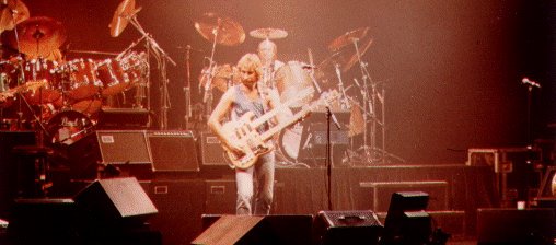 Genesis Live In London 82